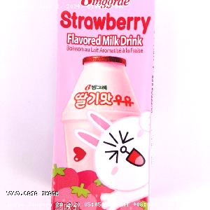 YOYO.casa 大柔屋 - BINGGRAE Strawberry Flavored Milk Drink,200ml 
