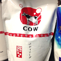 YOYO.casa 大柔屋 - Cow Brand Body Soap Sakura,500ml 