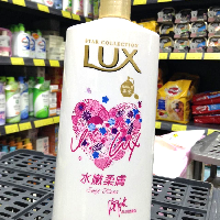 YOYO.casa 大柔屋 - 麗仕水嫩柔膚沐浴乳,1000ml YOYO.casa 大柔屋 - 麗仕水嫩柔膚沐浴乳,1000ml