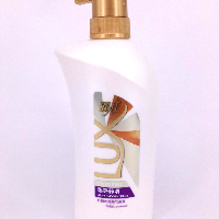 YOYO.casa 大柔屋 - Lux Silky Smooth Shine Shampoo,750ml YOYO.casa 大柔屋 - Lux Silky Smooth Shine Shampoo,750ml