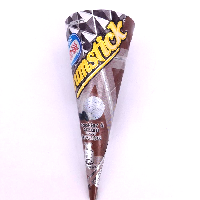 YOYO.casa 大柔屋 - Cookies and Cream Flavour Ice Cream Cone With Chocolate Cookies Pieces and Chocolate Sauce Topping,125ML YOYO.casa 大柔屋 - Cookies and Cream Flavour Ice Cream Cone With Chocolate Cookies Pieces and Chocolate Sauce Topping,125ML