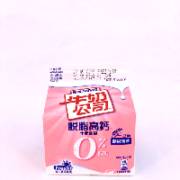 YOYO.casa 大柔屋 - Diary Farm Skimmed High Calcium Milk Drink,236ml 